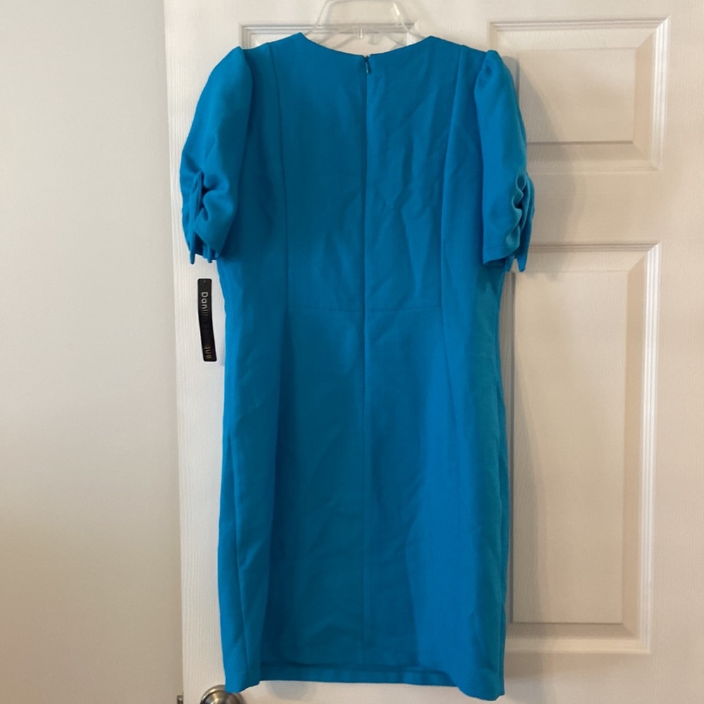 Danilo Boutique Women’s Dress size 10 beautiful blue color length 36” - Picture 6 of 12